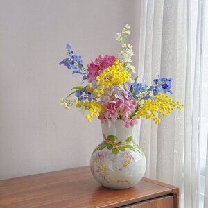Decorative Ceramic Vase – Soft Painted Flower Design